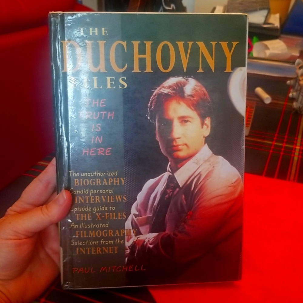 10/$10  The Duchovny Files Book